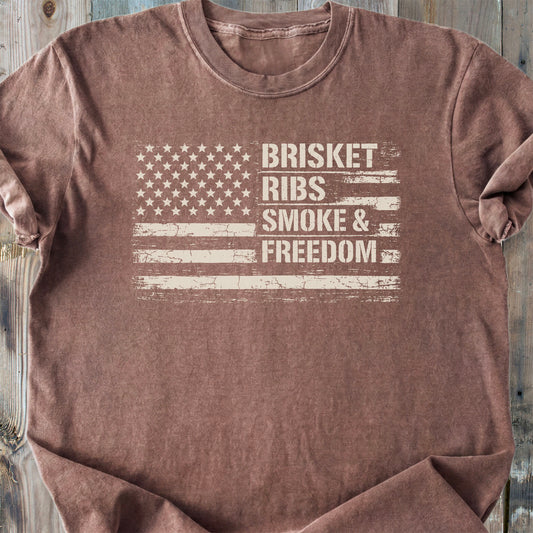 Brisket Ribs Smoke And Freedom - Premium Heavyweight Tee