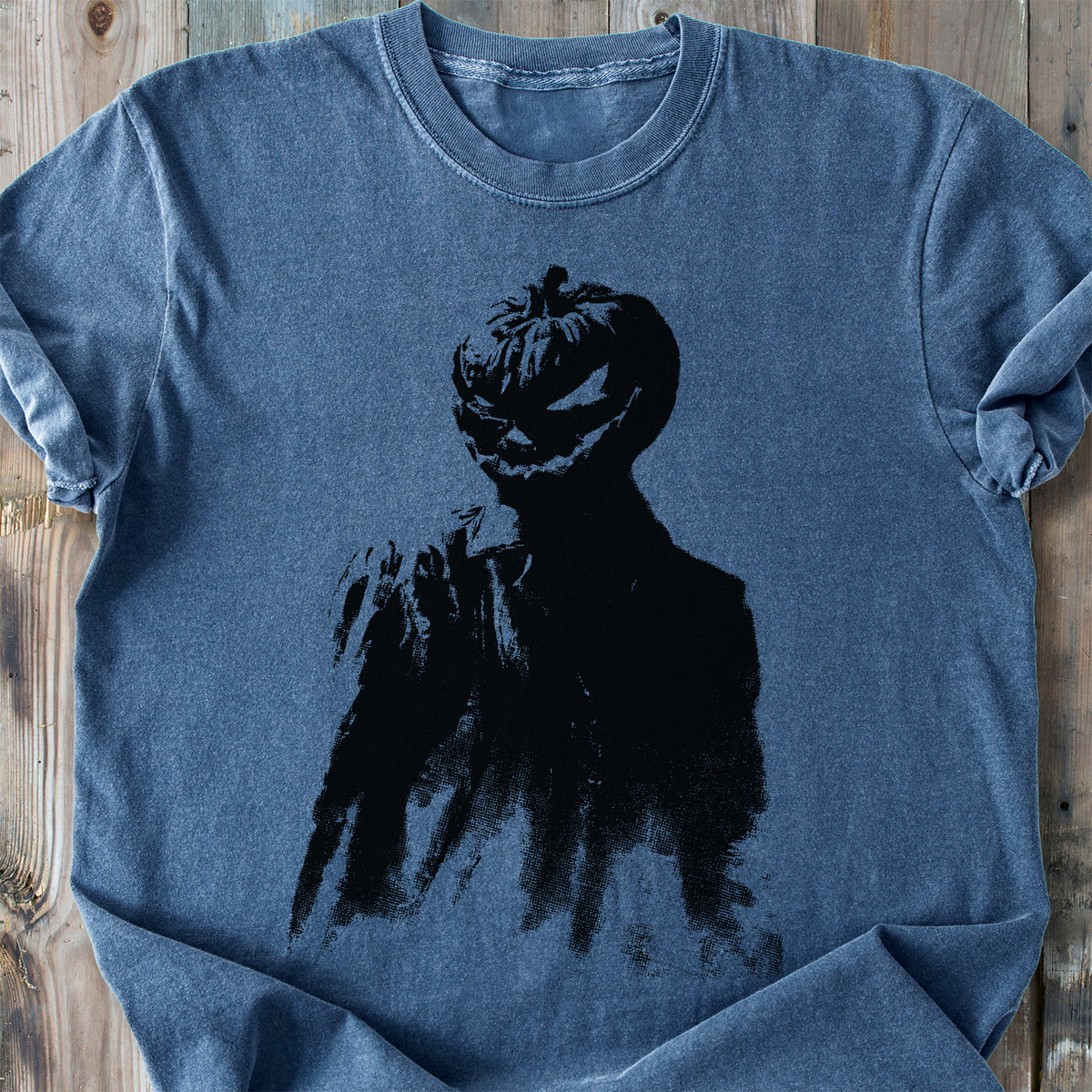 Pumpkin Phantom - Premium Heavyweight Tee