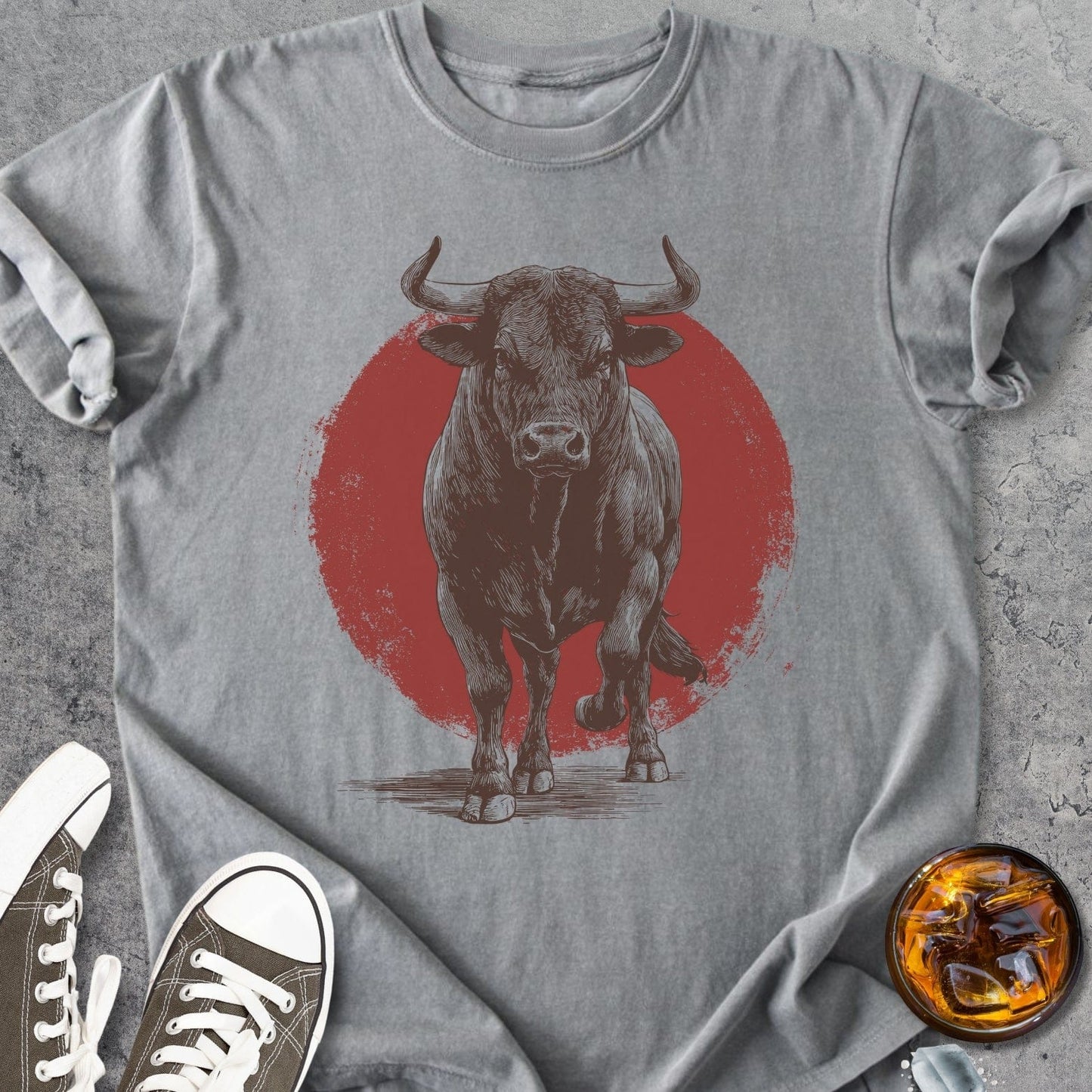 Iconic Bull - Vintage Heavyweight Tee
