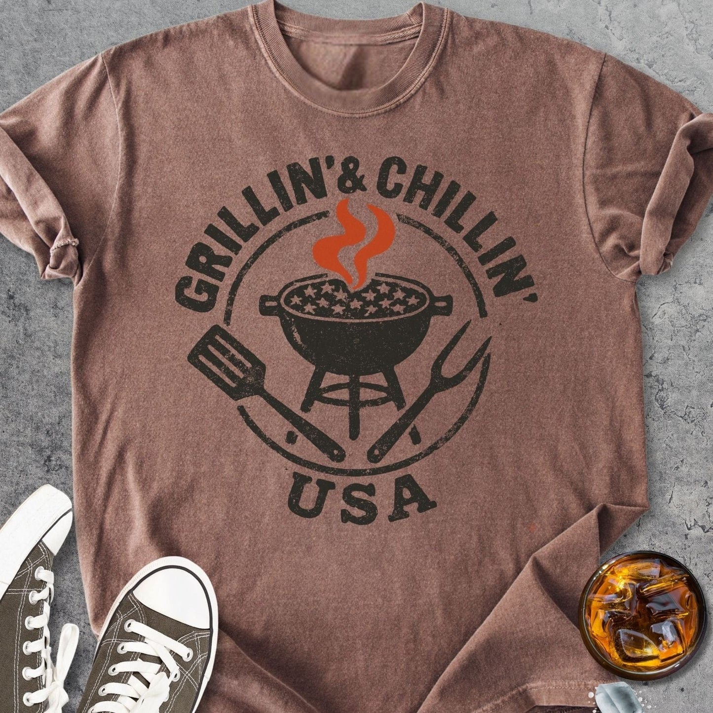 Grillin' Chillin' USA - Vintage Heavyweight Tee