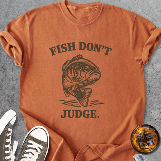 Fish Don't Judge  - Vintage Heavyweight Tee