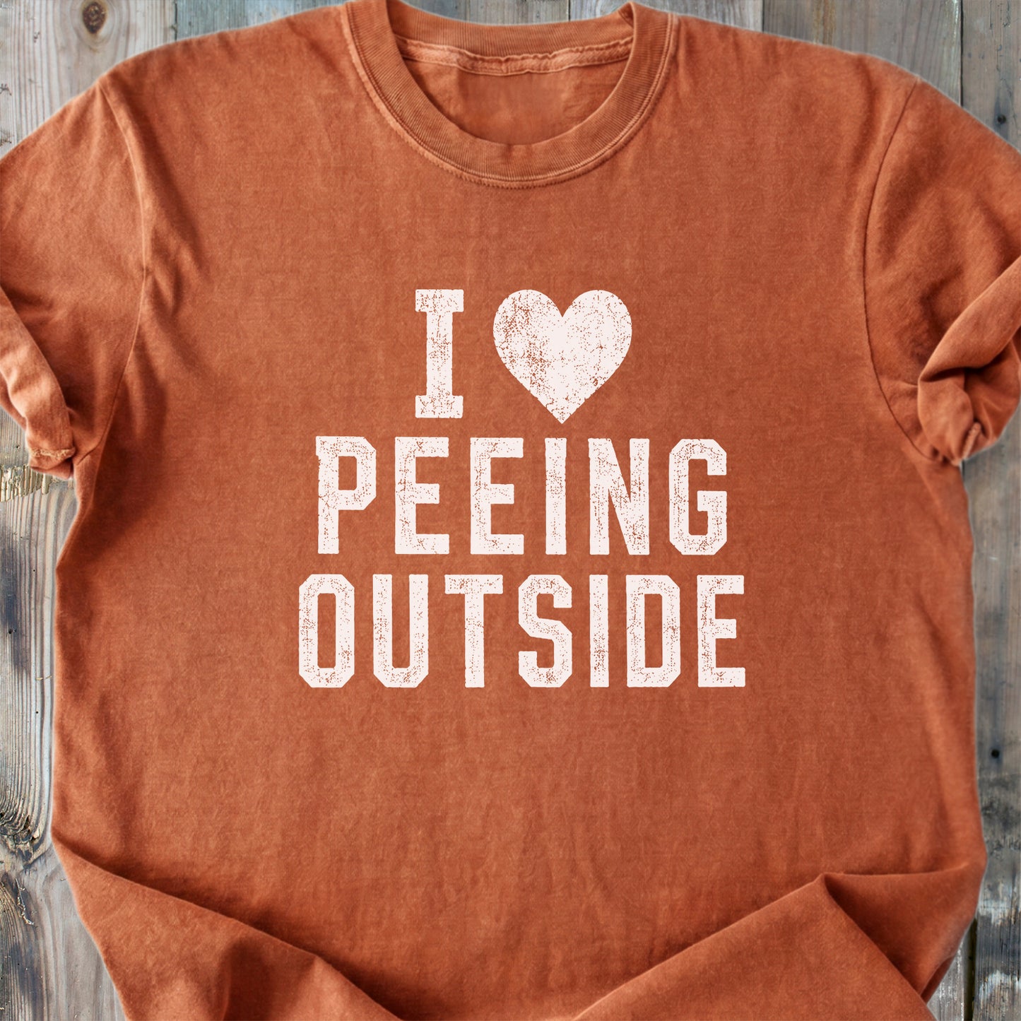 I Love Peeing Outside - Premium Heavyweight Tee