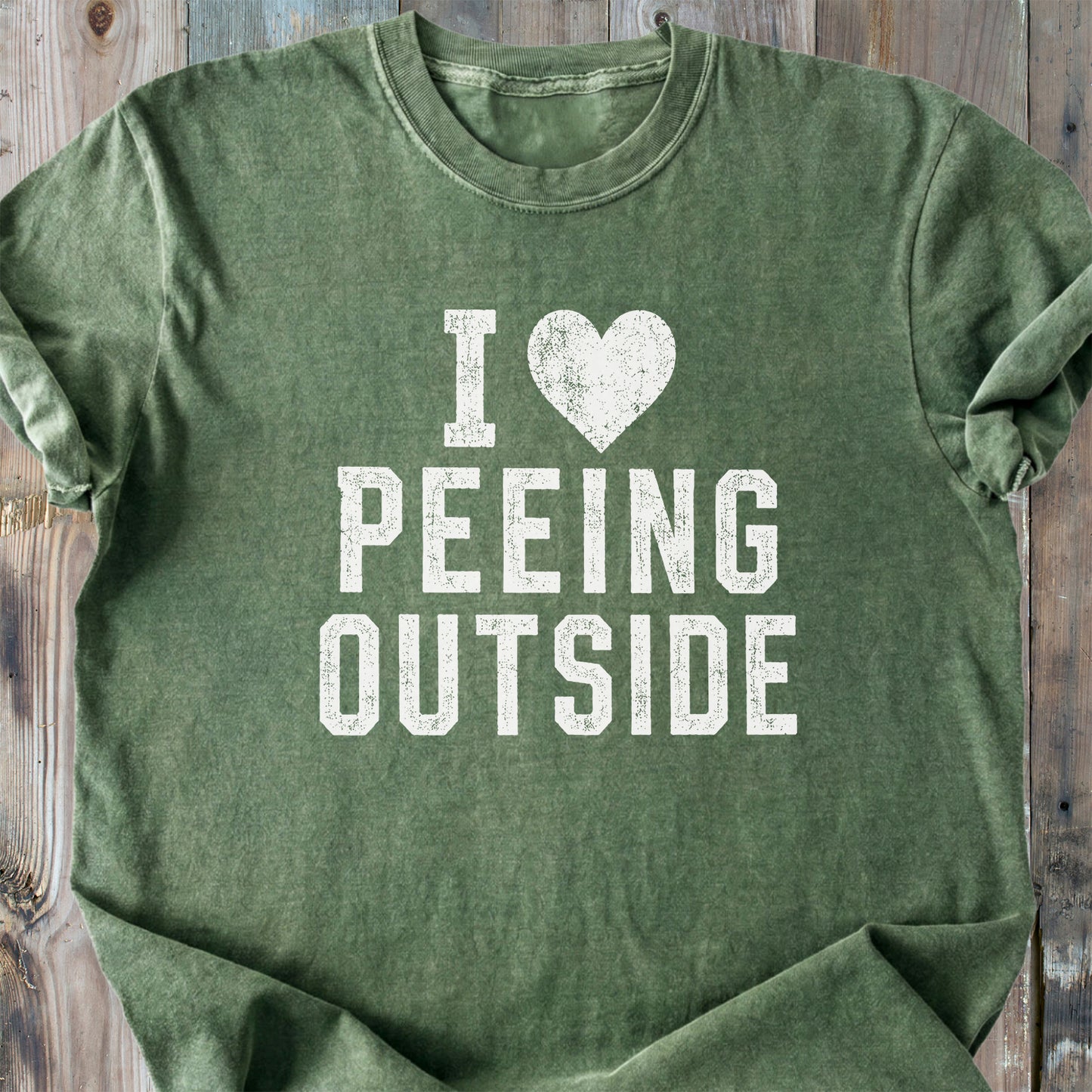 I Love Peeing Outside - Premium Heavyweight Tee