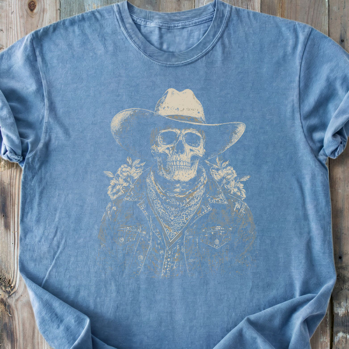Outlaw In Bloom - Premium Heavyweight Tee