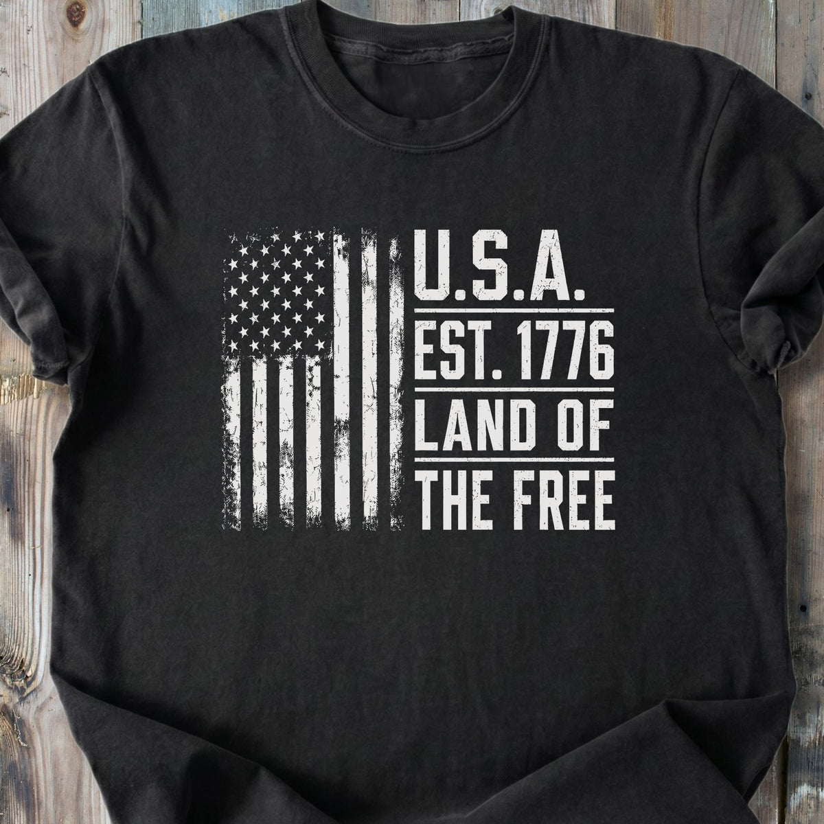 USA Land Of The Free - Premium Heavyweight Tee