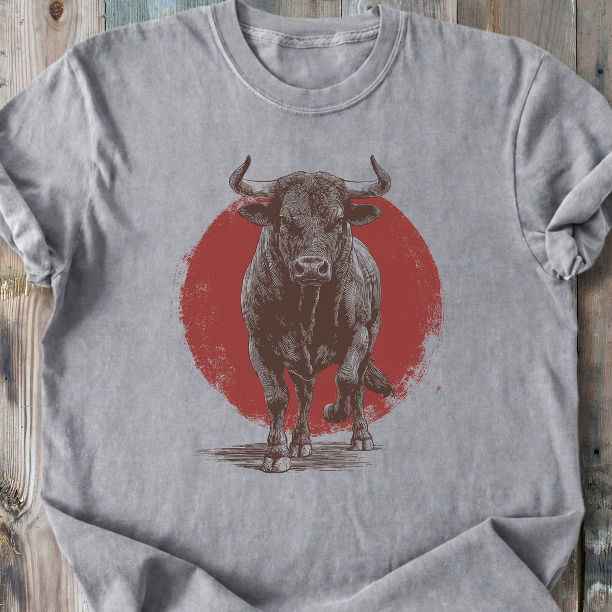 Iconic Bull - Premium Heavyweight Tee
