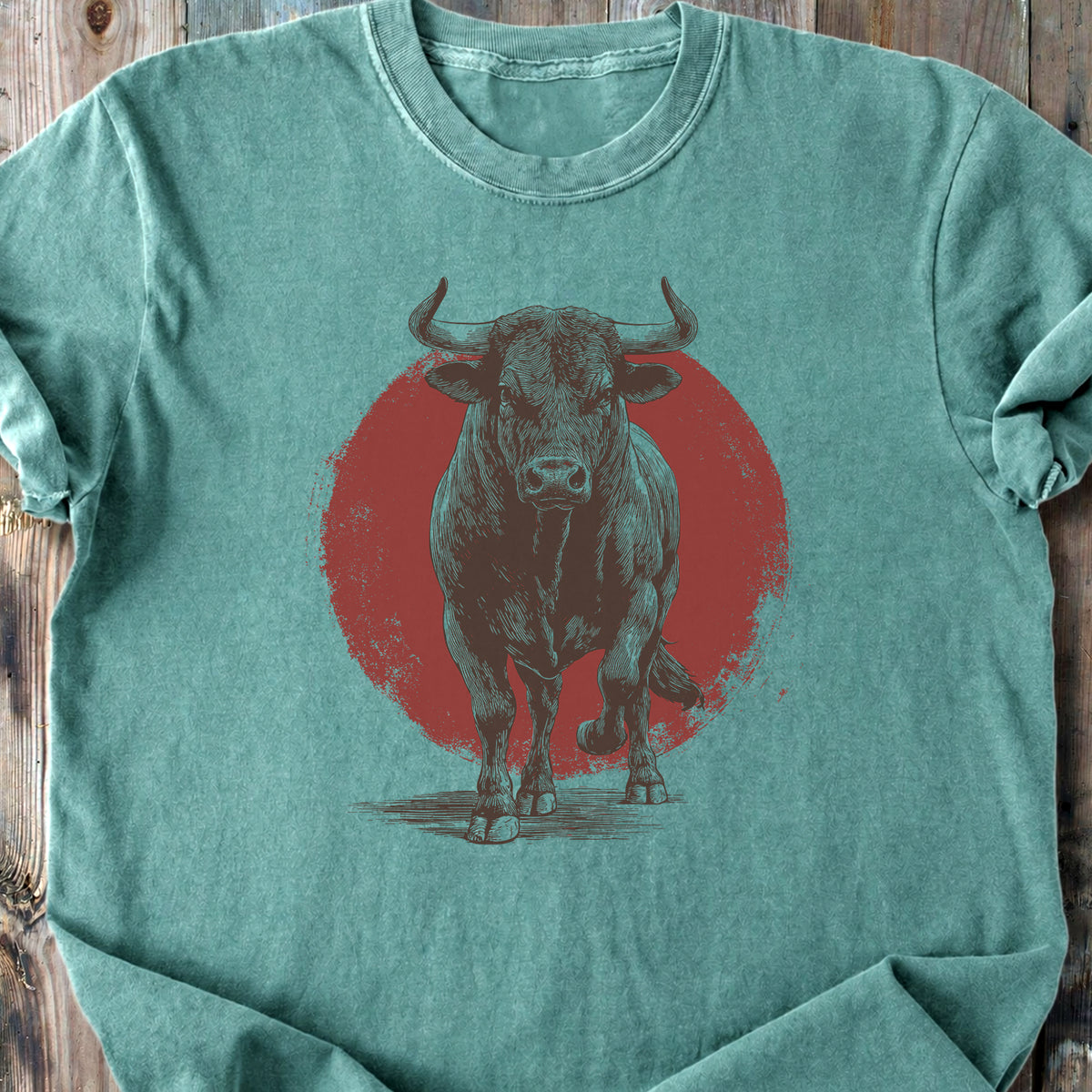 Iconic Bull - Premium Heavyweight Tee