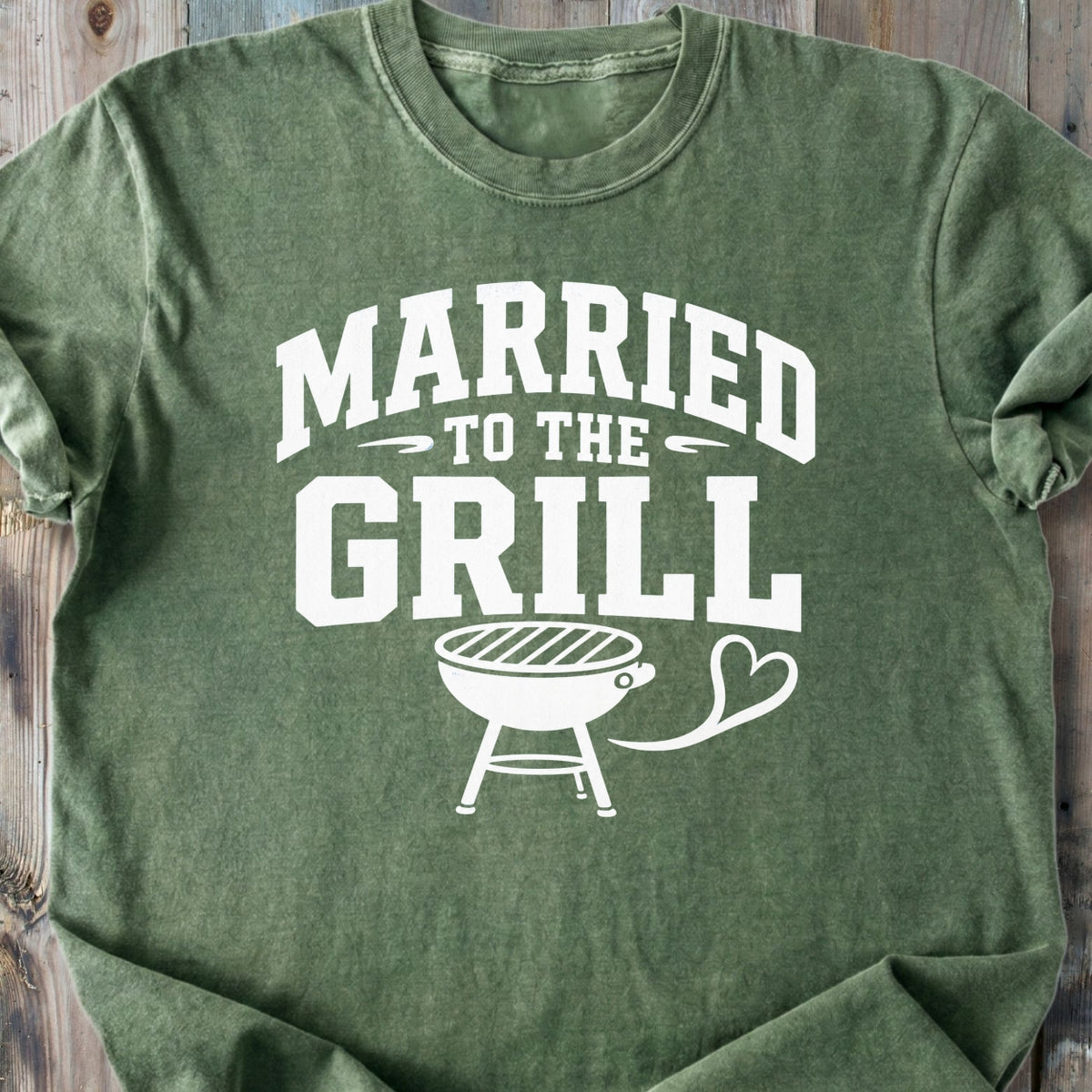 Married To The Grill - Premium Heavyweight Tee