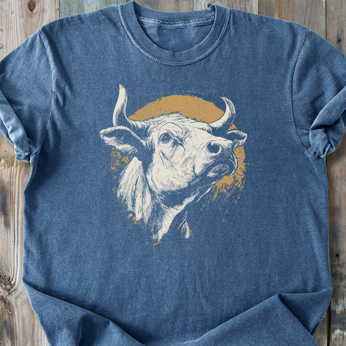 Bull Moon - Premium Heavyweight Tee